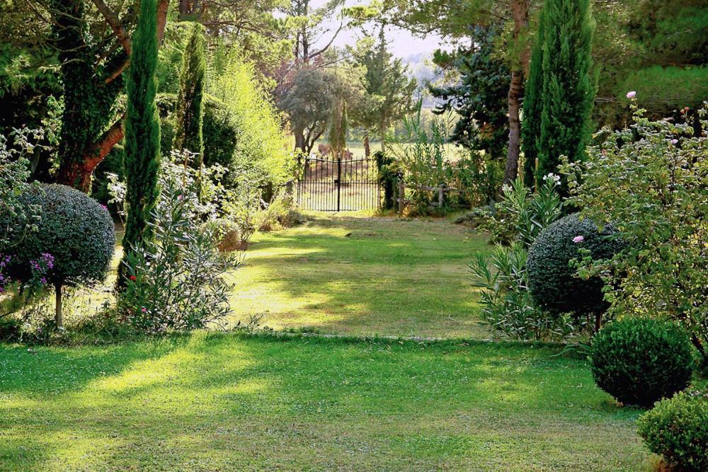 Orgon Le Domaine De Saint Veran المظهر الخارجي الصورة